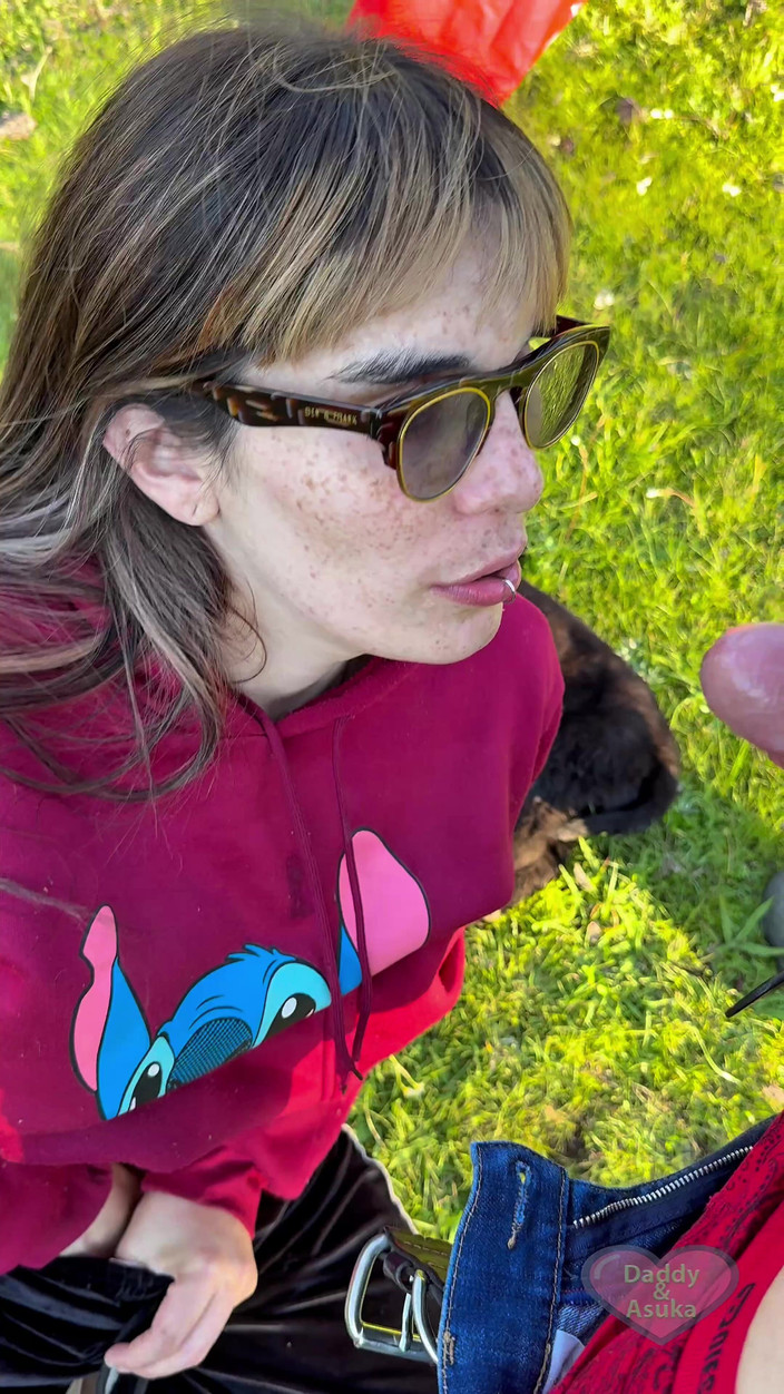 Daddy and Asuka: Epischer Blowjob Im Freien