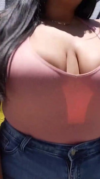 Dicker hintern bBW aus miami reitet großen weißen schwanz