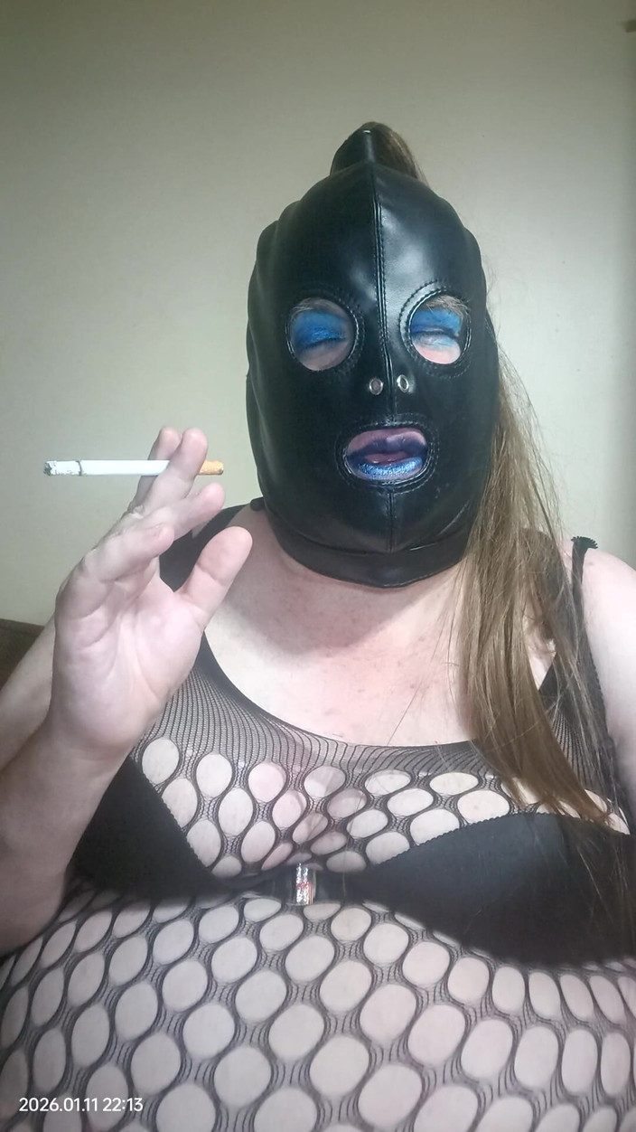 Stephanie-Nicole-TV: Товстушка tv курить і говорить про мої плани на 2026 рік