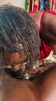 Muscle Top Fills Black Shemales' Holes with Thick BBC