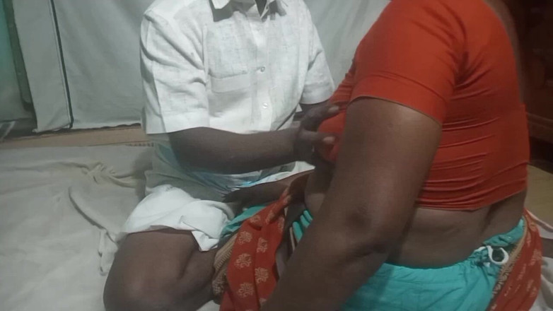 Desi Sathiya: Hintli desi tamil ateşli vücutlu köylü kadın sert sikiliyor