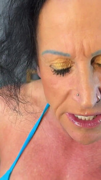 Kandy's Cuck Vitamins Eating Gummy Losers