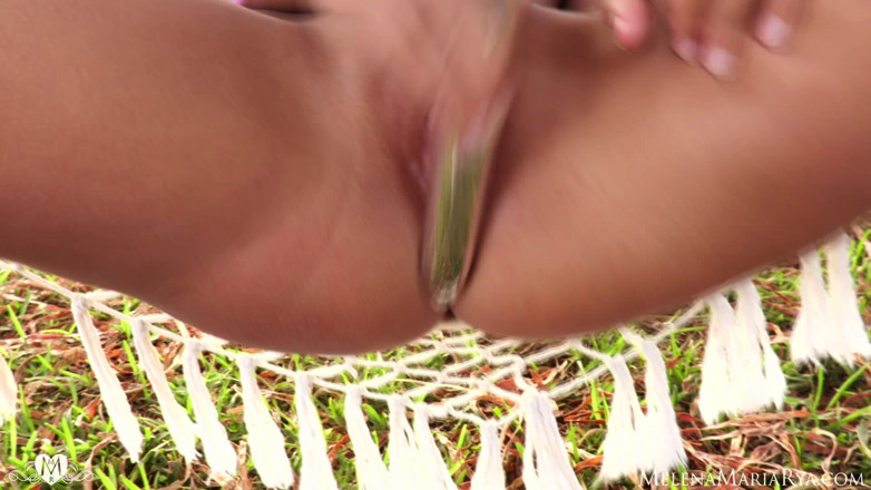 Melena Tara: Pussy Dildo Fucking! Cumming