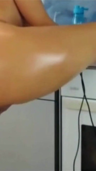 Amateur Sexydea Playing on Live Webcam