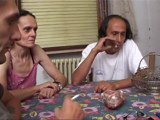 Real Home Made: Storie sporche di sesso in un patrigno sporco