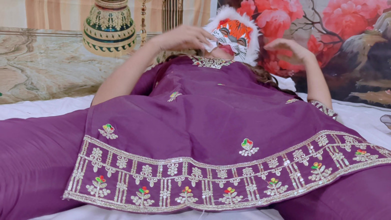 Nishaxxx: Nepalí caliente chica ko puti ma thukera chikeko mojada y...