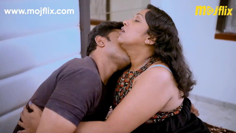 Indian chut studio: Hot MILF Bindu Bhabhi Full Naked Sex with Handsome Boyfriend