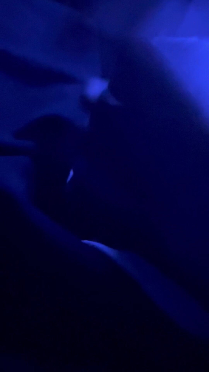 Quan Vietnam 18: Young Boy Jerk and Cum in Car at Public Park...
