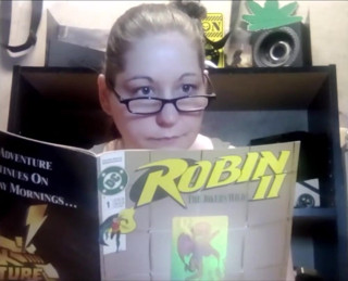 Queen Mea: Nerdy girl ignoring you