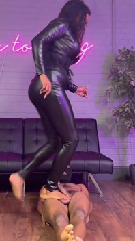 Goddess Luna - första gången Squish (hd 1080p)