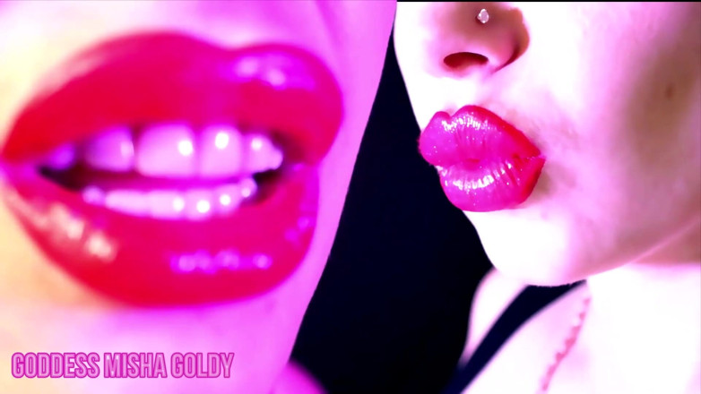 Goddess Misha Goldy: Tu ne seras jamais assez fort pour dire non à mes...