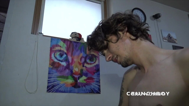 Gay fucked by surprise by straight friend: Curva homosexuală Isak futută dur de prietenul său heterosexual