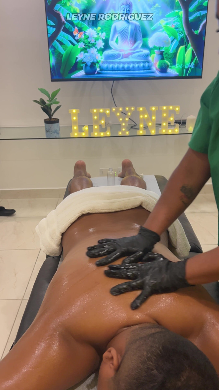 Leyne Rodriguez: Leyne Rodriguez: Hot Latina in Massage Uniform Gives an Intense...