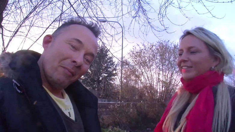 Mature Climax - 100% Mature Videos: Vyzvednutá blonďatá zralá žena s velkými prsy dostane nálož