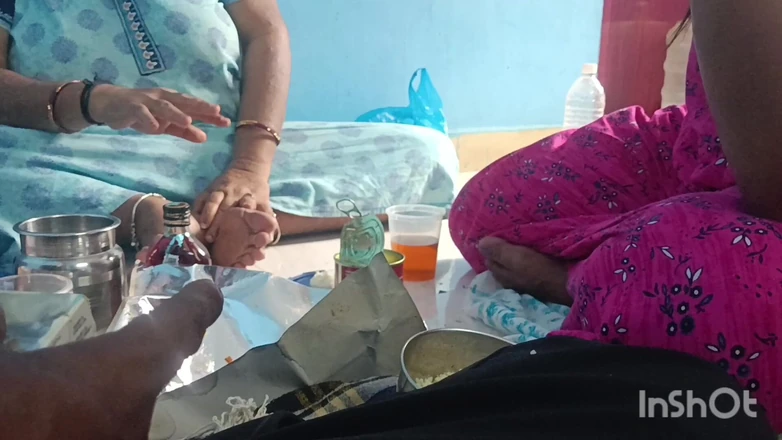 Reshma hot: Having Lunch Together