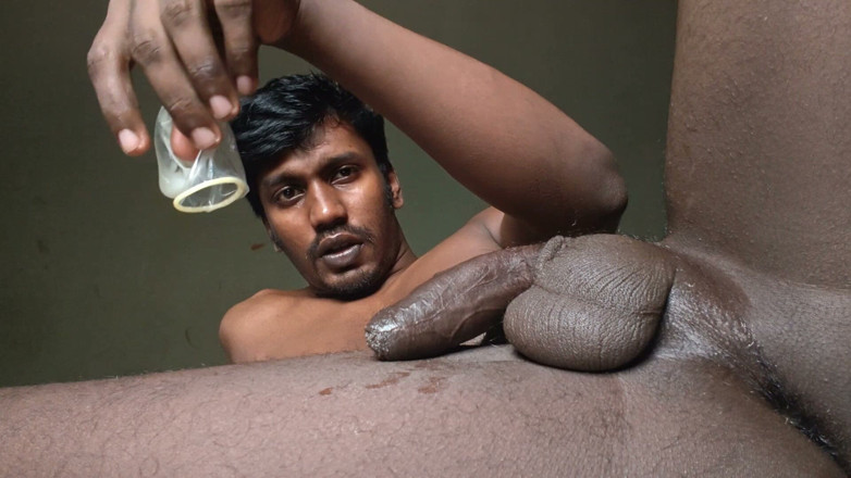 Charmer1999: Pissing, Fingering, Jerking, Cumming with Condom and Playing with My...