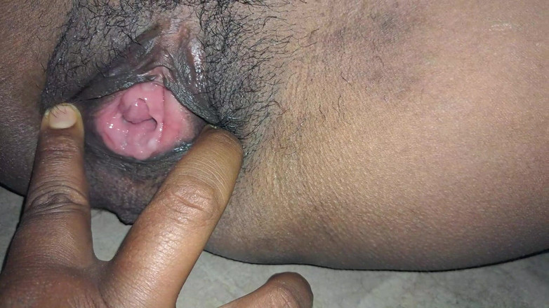 Trilokinath: Tetek besar menekan adik ipar dan mengongkek abang ipar
