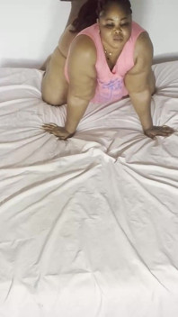 Porra no meu rosto enquanto ele me leva por trás