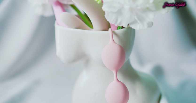 Jeanie_Wylde: Jeu avec un double gode