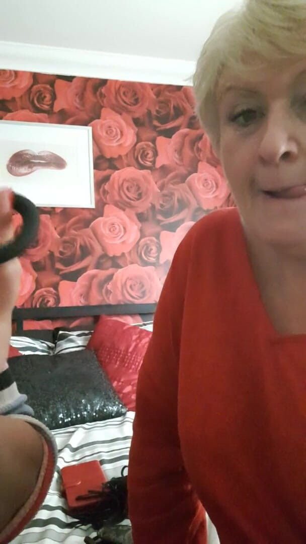 Uk Joolz: Mistress Susan &amp; Joolz ridicule his micro penis