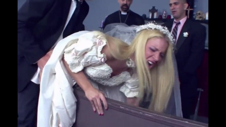 Vintage X: Bride Needs DP