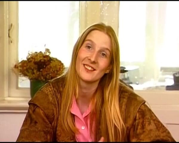Deutsche XXX Filme: Her German BFF Licked Her Pussy Under Table