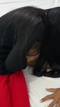 집 주인에게 따먹히는 핫한 하녀