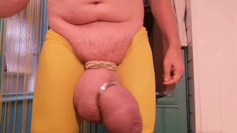 Monster_Meat_: Ukazuji mé letní šortky