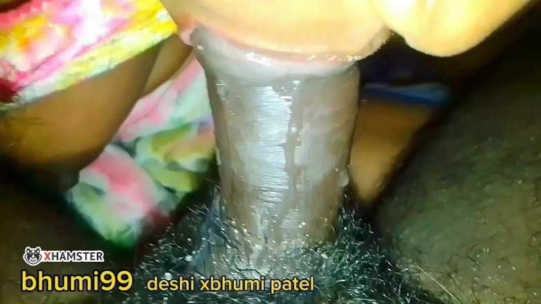 Deshi xbhumi patel: Mera Hot Patni Ne Mera Lund Chus Chus Kar Pani...