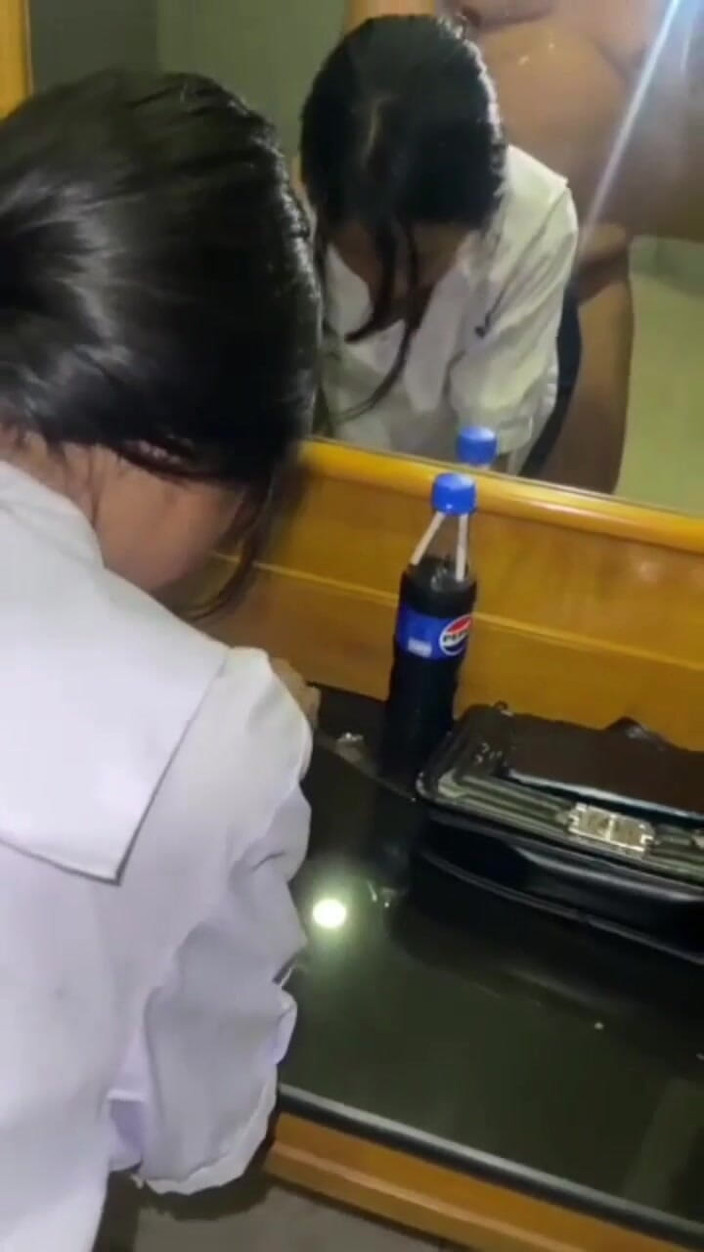 Daralux: Tajski student 18+