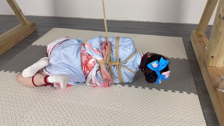 Yanmou: Vyvrcholení verze nošení kimonu za slunečného dne