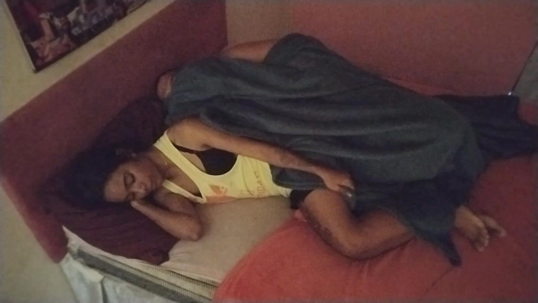 LeoOgro: I Entered Spanking Entirely in My Stepdaughter's Room and Had 100%...