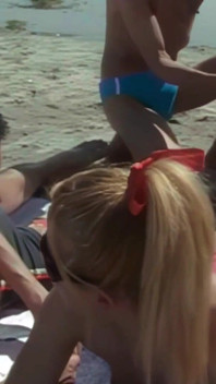 Gang bang na praia com os amigos do meu namorado