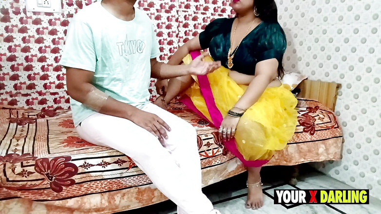 Jony Darling: Vášnivé líbání, sání a šukání s macechou