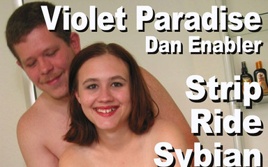 Picticon bondage and fetish: Violet Paradise & Dan Enabler strippen & reiten Sybian