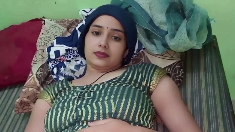 Village studio: Indiancă desi Masala hard closeup futând un videoclip porno
