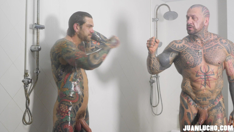 Juan Lucho Gay: jim men do taitoo vaale hetero purush