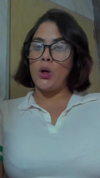 Pepek basah dijilat mentah