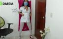 Quira&#039;s studio: Krankenschwester wichst riesige schwänze und dildos