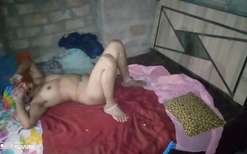 Bhabhi Ko Raat Me Pela.