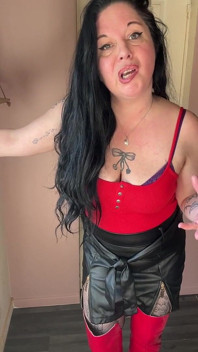 Cornuto per natura e inutile per scelta