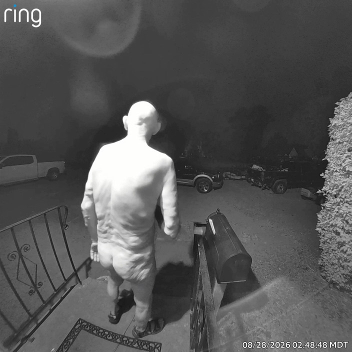 Ridge Runner: Solo Dildo Play in Front Yard - Exposed for All to...