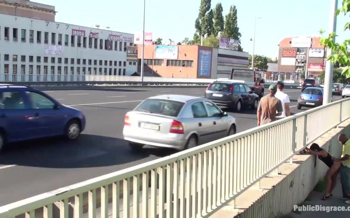 Public Disgrace by Kink: Трах в задницу и сосание члена на публике!