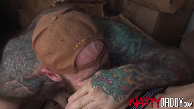 Nasty Daddy: NASTYDADDY - 덩어리 잭 딕슨에게 따먹히는 바닥 이안 프로스트