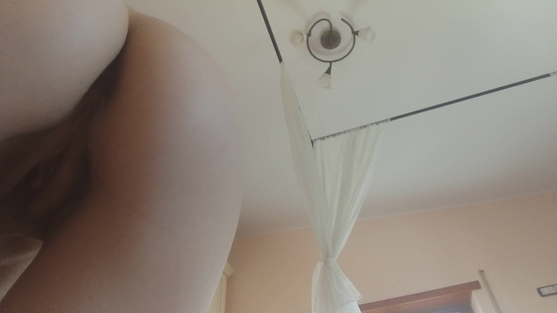 savannahamatoriale: 벌거벗은 모든 걸 벗는 걸 잊고