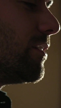 Вена и ее муж кончают на сделку