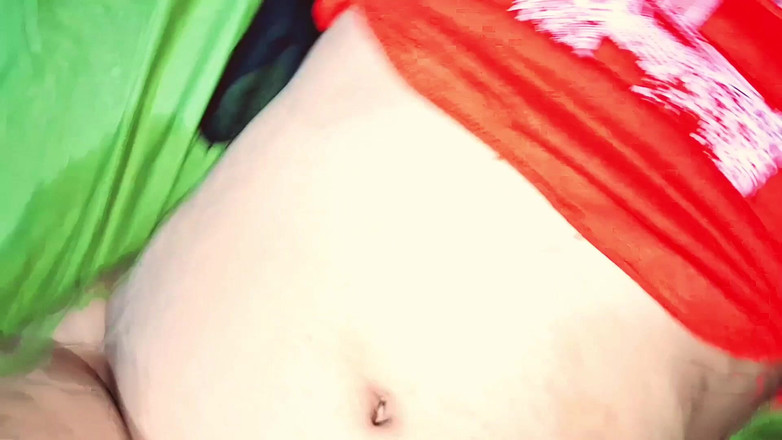 Pasutri indo: 戴穆斯林头巾的漂亮淫荡学生，淫荡老师-evesyantika的克罗汀精子在阴户里