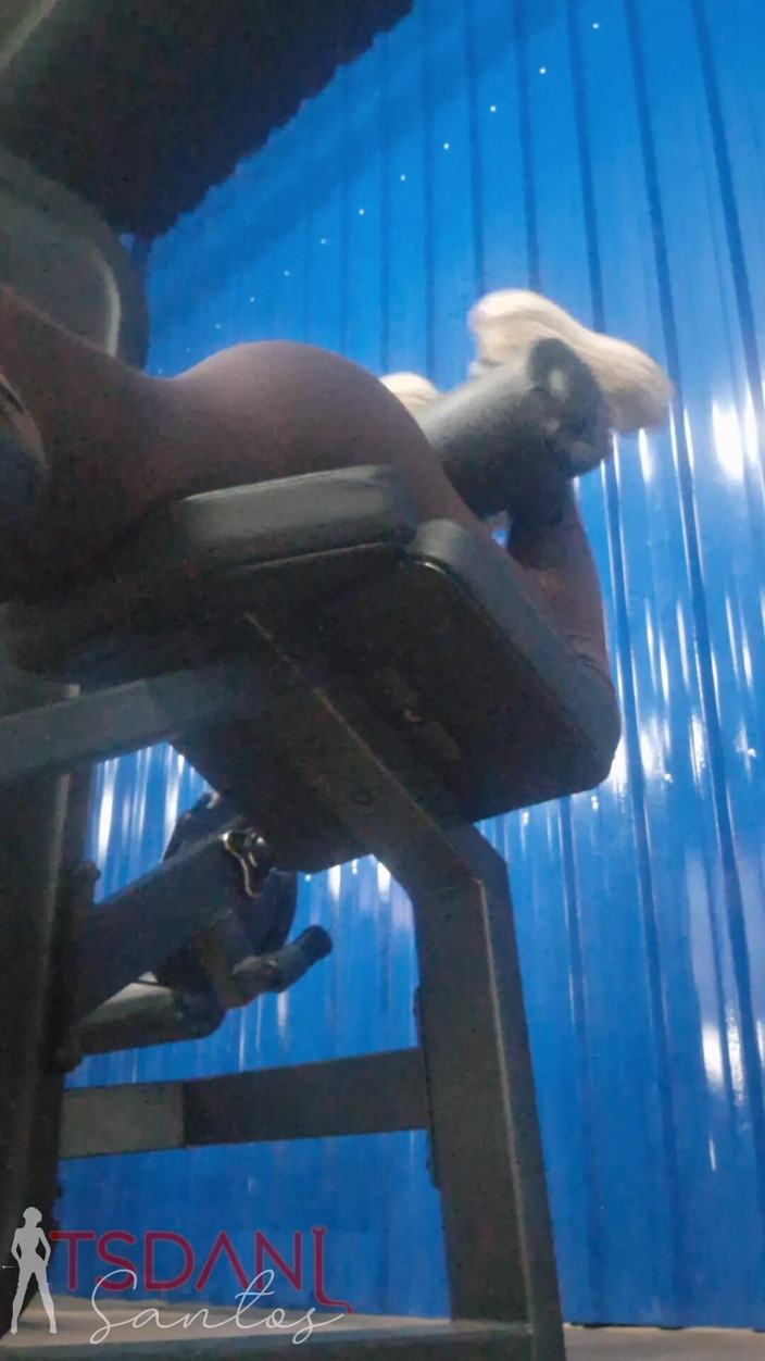 Tsdanisantos1: Spor salonunda antrenmanımı yaparken çok iyi bir video.