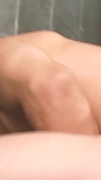 Ragazzi jacuzzi scena 3: gay muscolosi che scopano duramente nella sala jacuzzi