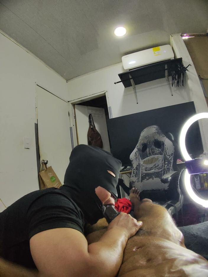 Cum-lobian dickdrainers: Throat Champ Black Mask 3